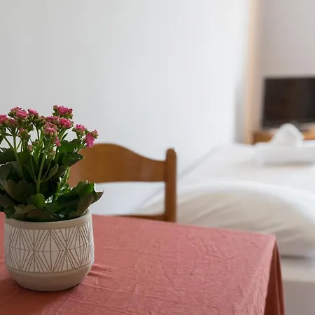 Апарт-отель Ammousa Ликсури