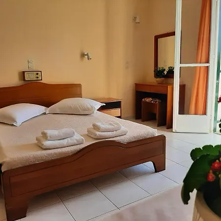 Hotel de apartamente Ammousa Lixouri