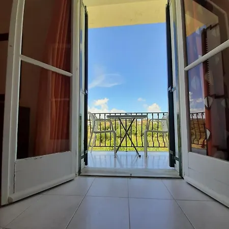 מלון דירות Ammousa