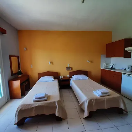 Ammousa מלון דירות ליקסורי