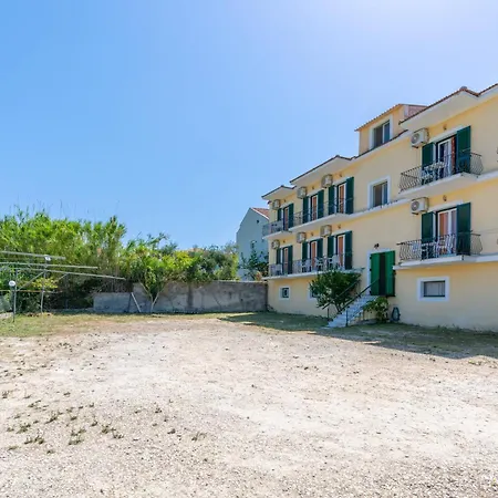 Ammousa ליקסורי