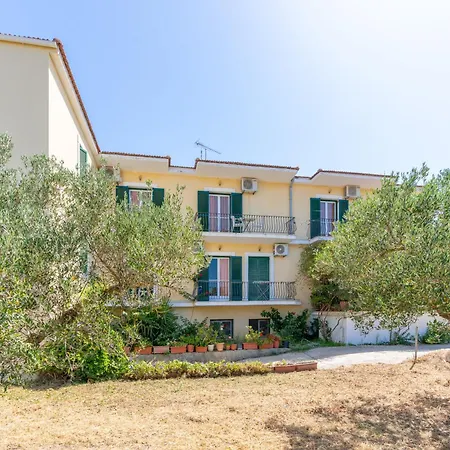 מלון דירות Ammousa